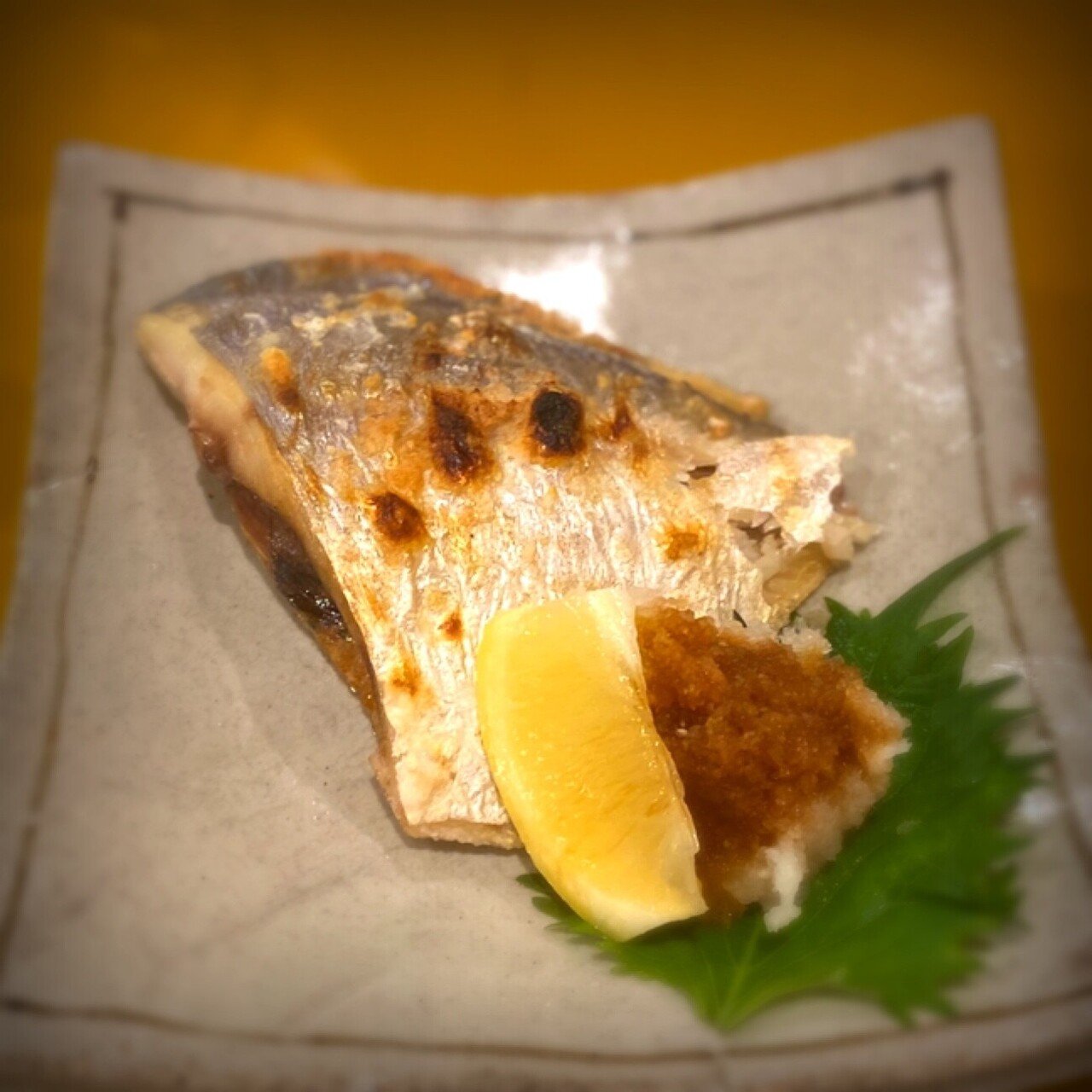 トロ箱の新鮮な魚が楽しめる京都の人気店 海鮮屋台あみたつ Jasper Note