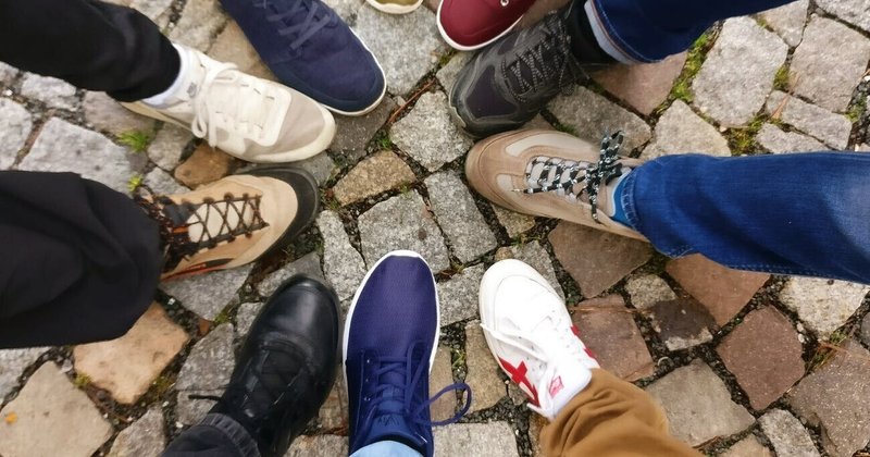 前ザッポスceo 幸福を売る男 トニー シェイが貫き通した人生の意義 岩田太郎 Note