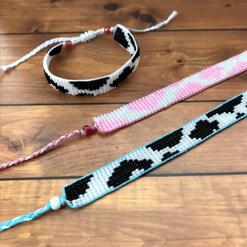 セリアのビーズ織り機で牛柄ビーズブレスレット 図案公開 ビーズドール作家haru Note