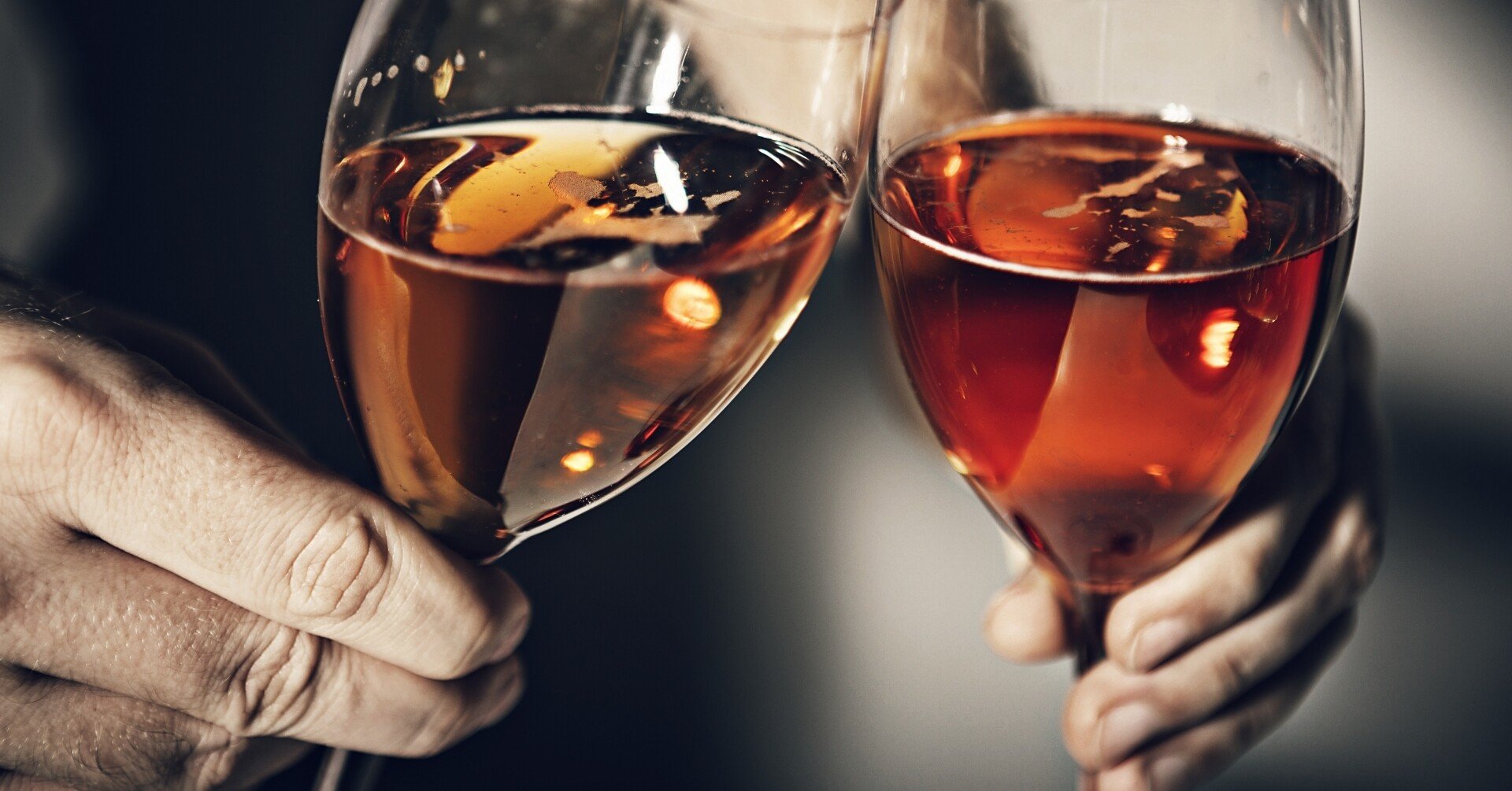 彼女持ちなのにサシ飲みに誘ってくる心理とは サシ飲み自体アリなの 彼の本気度チェック Note