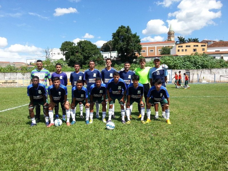 ブラジルと鹿島を経験したが燃え尽きてしまった若者の真実 22歳会社役員の備忘録 Note