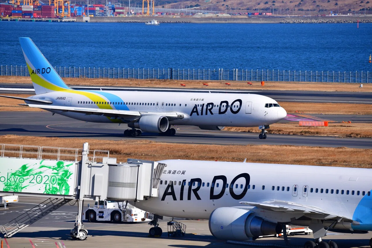 飛行機 さようなら、JA98AD｜ユキカゼ（深水千翔）