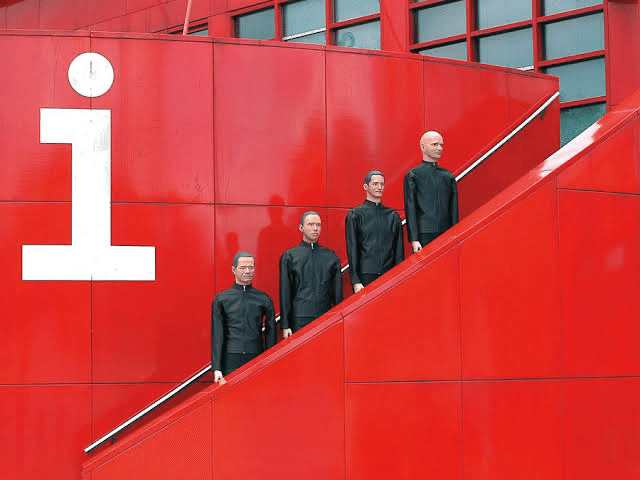 クラフトワーク Kraftwerk を紹介 アウトバーン 電卓など代表曲 で音楽界への影響を解説 ジュウ ショ アート カルチャーライター シュルレアリスム作家 Note