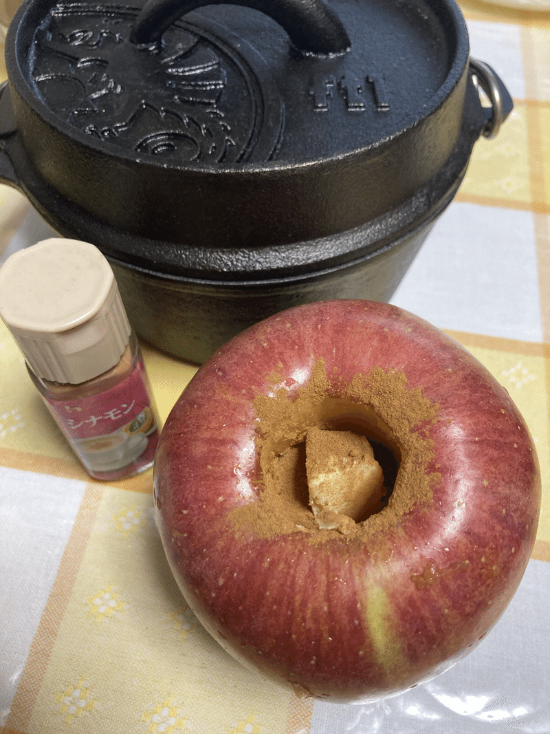 ダッチオーブンで焼きリンゴ なぐらまい Note