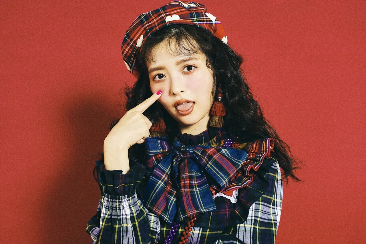 すみれ@プロフ必読　　フード付きジャケット US XS 上坂すみれ 初のベストアルバム『SUMIRE CATALOG』ジャケット写真＆新