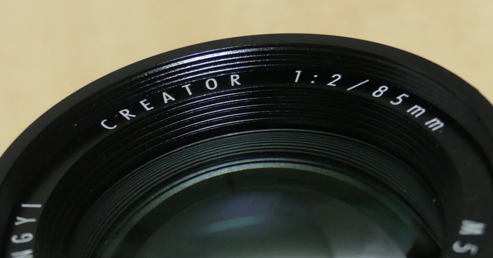 CREATOR 85mm f2 をフィルムで使う｜こびとたびにでる