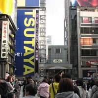 真剣にファッションとアニメが交るのかを考える Shun Talow Note