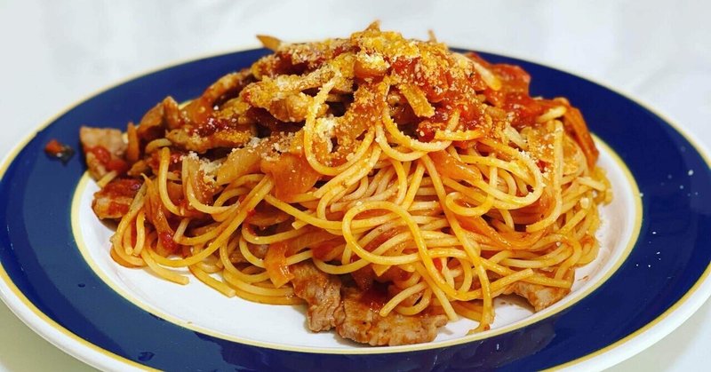 5皿目のパスタを食べ終えて