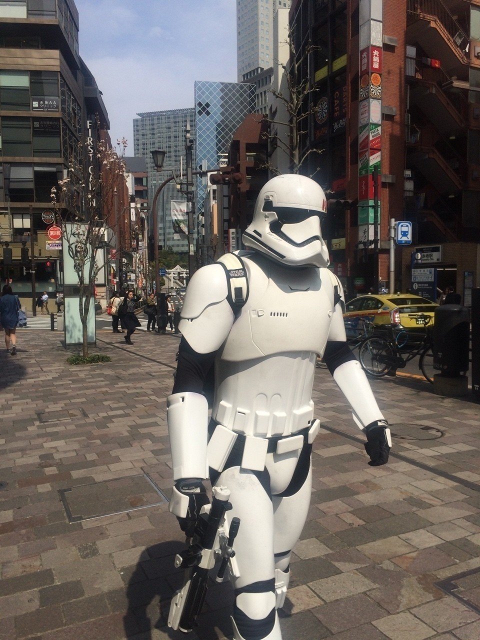 映画 スター ウォーズ に出てくる白い兵隊の名前を知らない人が多い 荒川和久 結婚滅亡 著者 Note 映画 スター ウォーズ に出てくる白い兵隊の名前を知らない人が多い 荒川和久 結婚滅亡 著者 Note