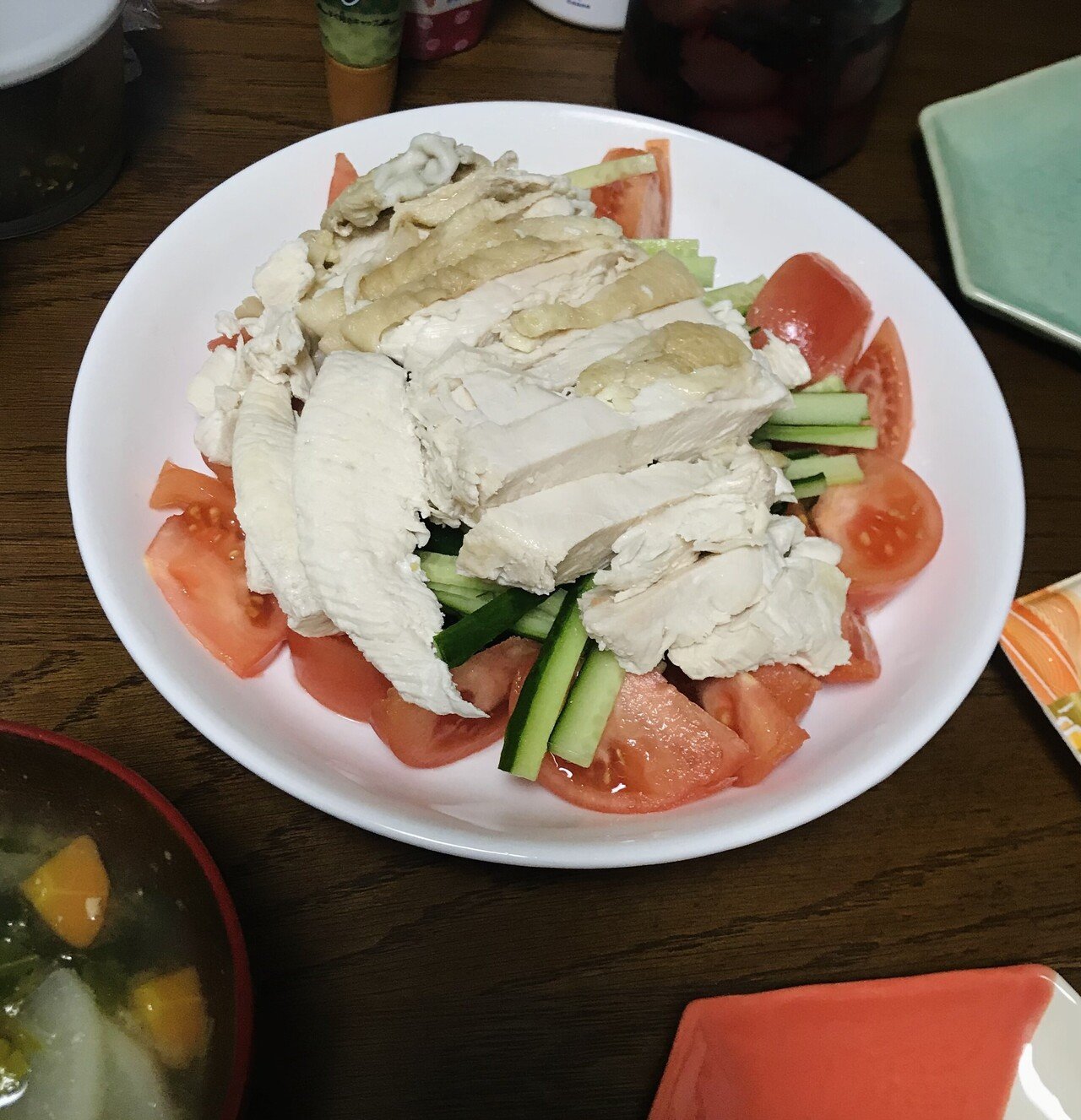 今日は料理デーでした よだれどり とっても美味しくできた こんなにお肉を食べたのは久しぶり ほんと料理の献立考えて買い物して料理するってすっごい頭 使うな 終わったあとずっと倒れてるし これを当たり前にや 尾崎レミ 本書き ソラニエ Note