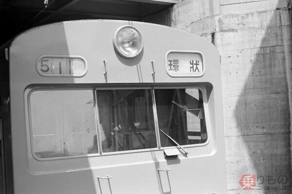 初めての関西単独行で撮影した阪和線の「社形国電」｜乗りものニュース