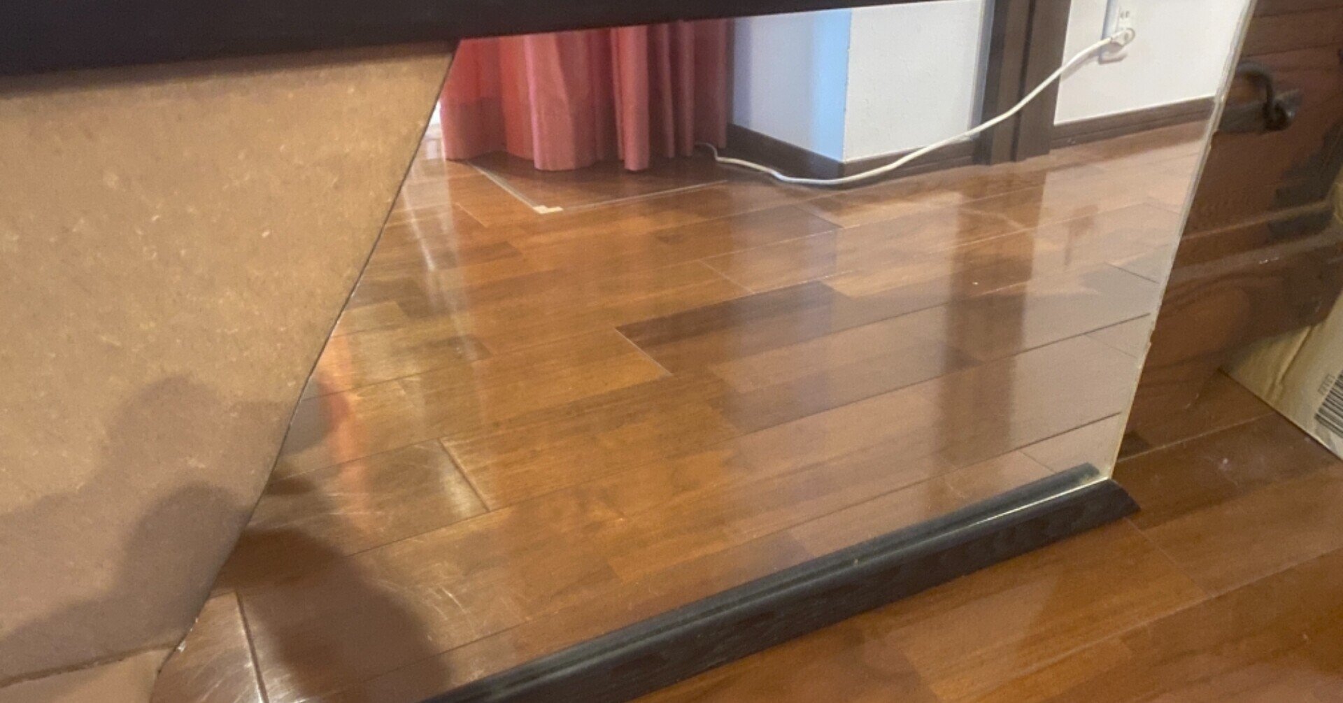 シンママは何でも自分でやる 割れた鏡の処理 いっしーちゃん Note シンママは何でも自分でやる 割れた鏡の処理 いっしーちゃん Note