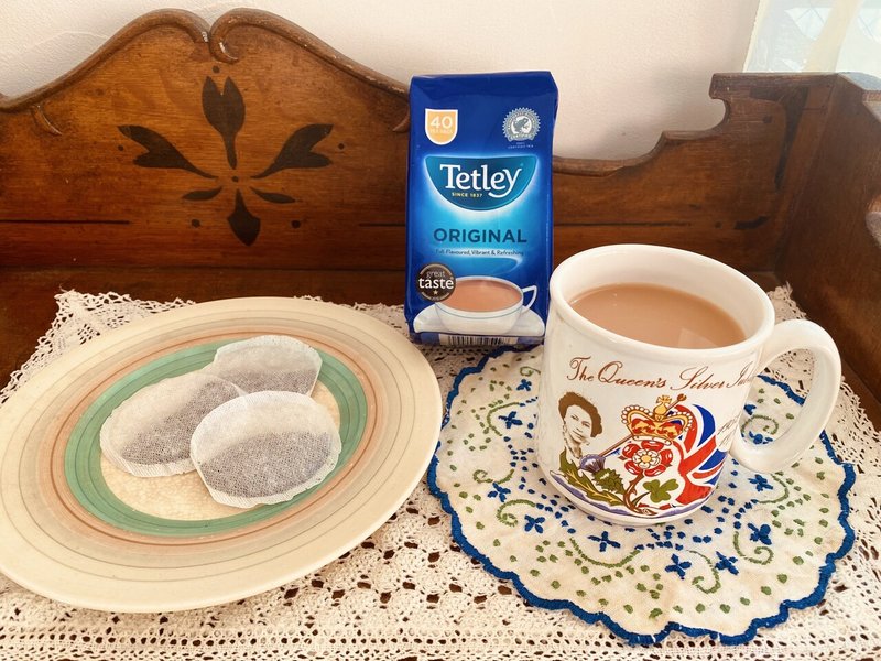 ロンドンまでの飛行時間12時間が一気に縮まるミルクティーを求めて 牛乳編 タケチヒロミ Roulottes Note ロンドンまでの飛行時間12時間が一気に縮まるミルクティーを求めて 牛乳編 タケチヒロミ Roulottes Note