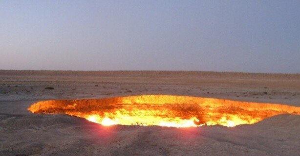 リストレット　トルクメニスタン製 行ってみたい場所Part1！トルクメニスタンの地獄の門！｜鈴木達哉