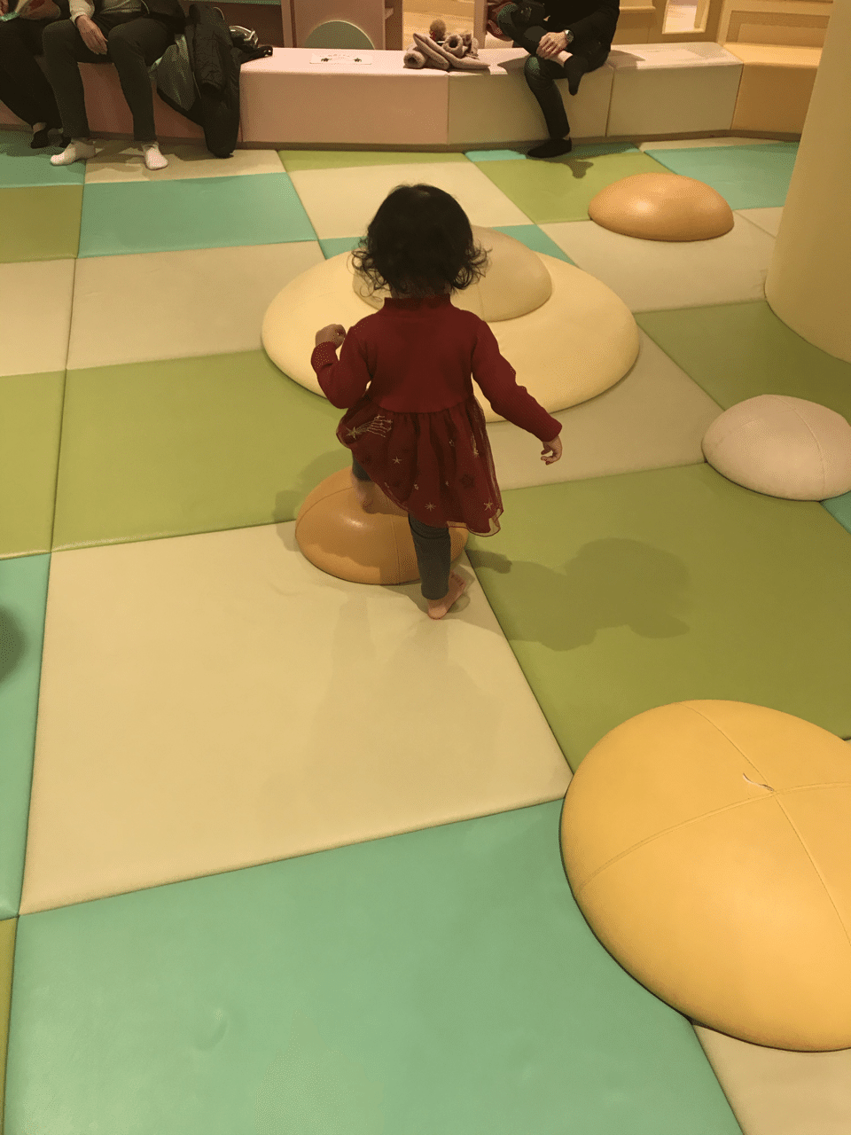子供の遊び場は親にとっても大切なんだよなぁ 子供同士で遊んでくれると一息つけるし 楽しそうに遊んでる子供達を見るのは幸せだし Riko Note 子供の遊び場は親にとっても大切なんだよなぁ 子供同士で遊んでくれると一息つけるし 楽しそうに遊んでる子供達を見るのは幸せだし Riko Note