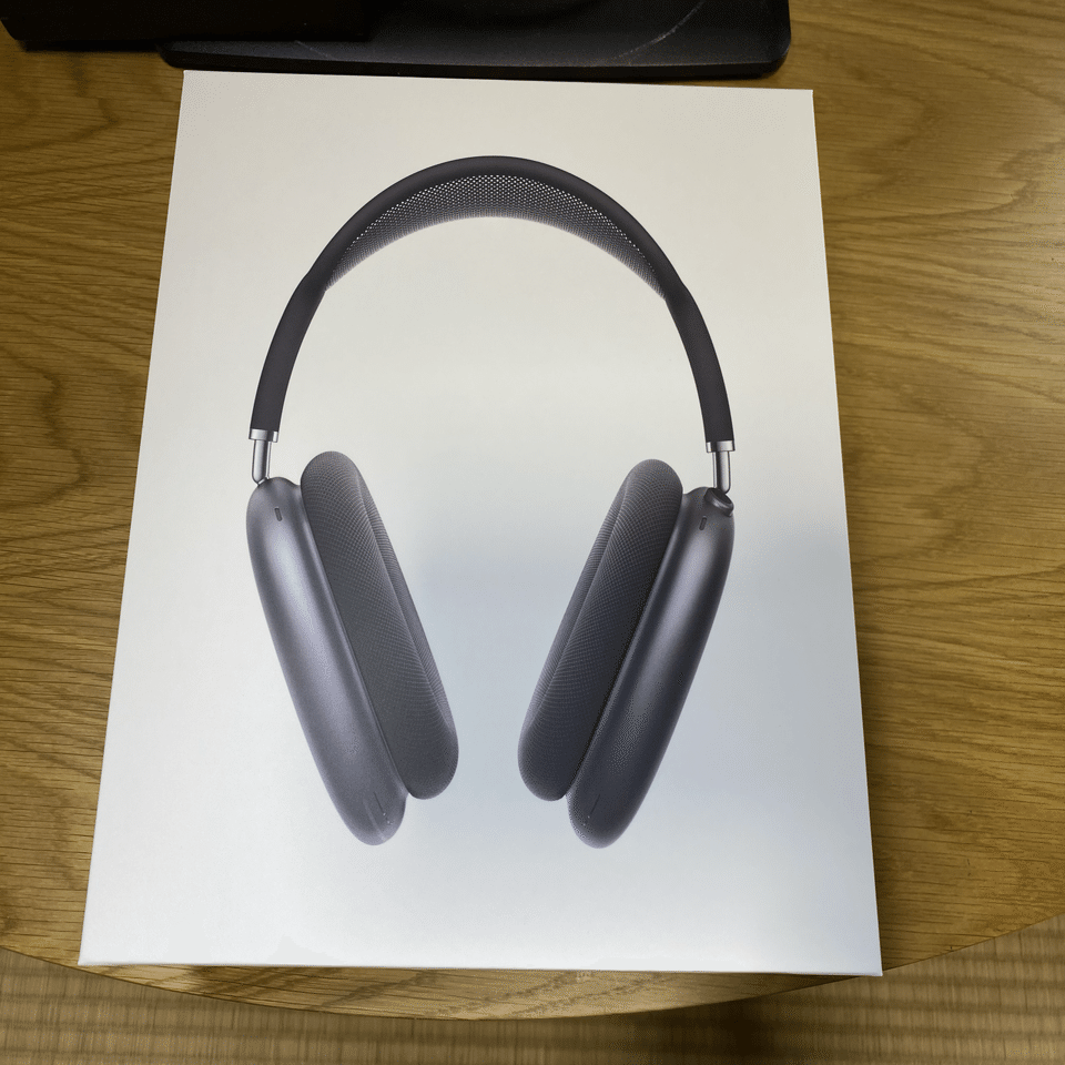 AirPods Maxがやってきた!｜あきちゃん（男）