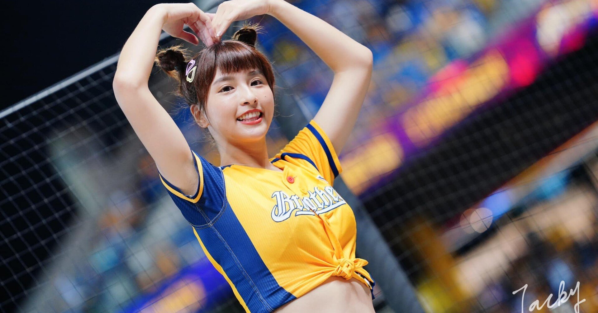 WBCQ　77　峮峮　チュンチュン　応援　法被 original.jpg