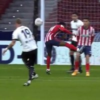 第6節 ヤンヘル エレーラ カマーチョ Note