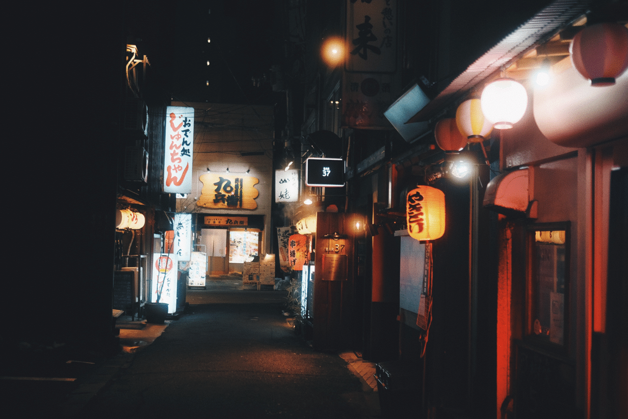 blackmist No.05 月曜夜の駅前｜FukaShin