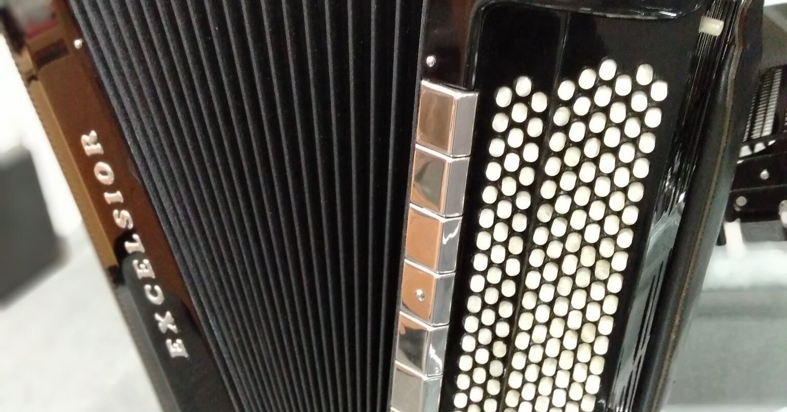 70066436311fa9a375d019e6bed912