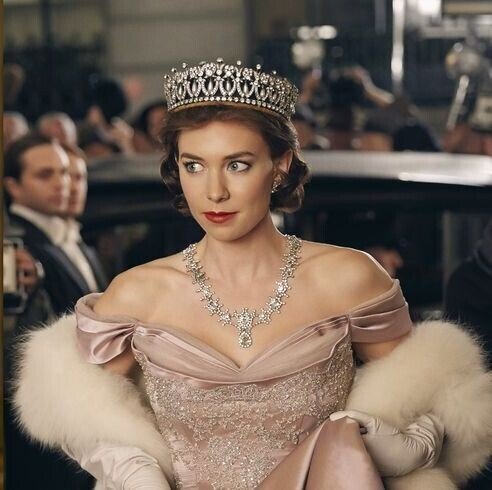 イギリス王室を描いた豪華ドラマ〜「ザ・クラウン」｜ゆりのゆき@身体