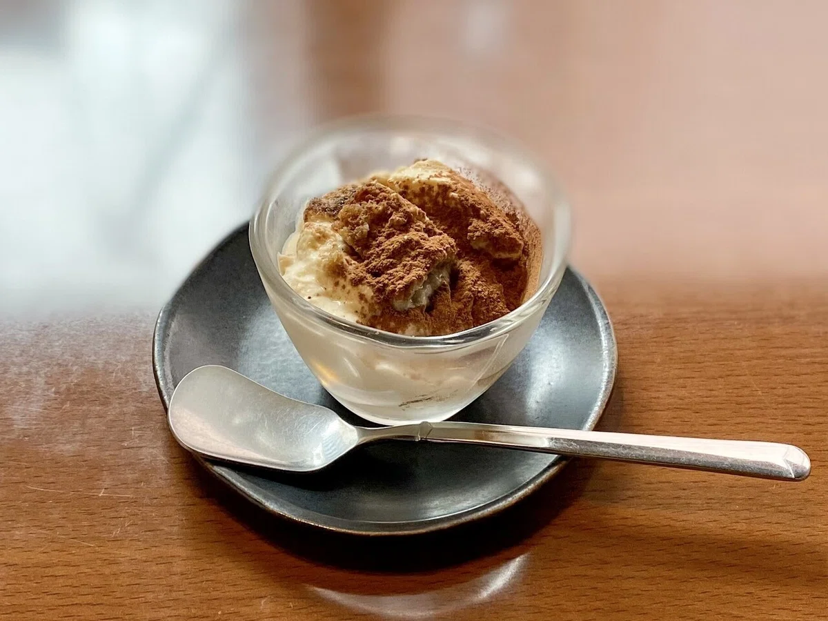 04.やぐやKICHIJOJIの豆富のティラミス