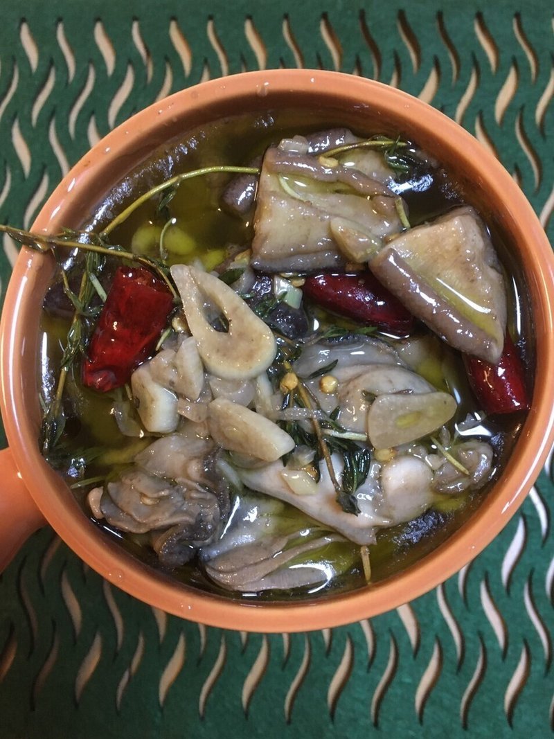 アヒージョを作ってみた そして夜もディルを使おう ハーブおじさん Note