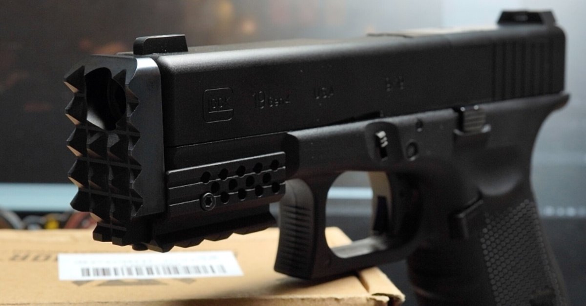 東京マルイ　グロック19　カスタム　ストライクフェイス、ドットサイト　等 GLOCK19】ダットサイトをダイレクトマウント!!グロック19 Gen.3