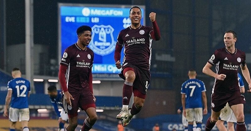 エバートン対レスターを見て レスター強いね はら Note