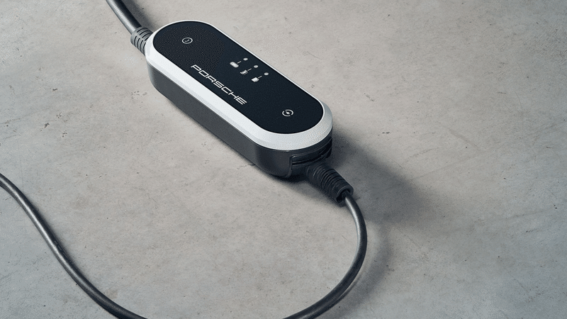 すべての電気自動車を充電できる最強の充電設備は コンセント だ Wecharge ウィーチャージ Powered By ユビ電 Note