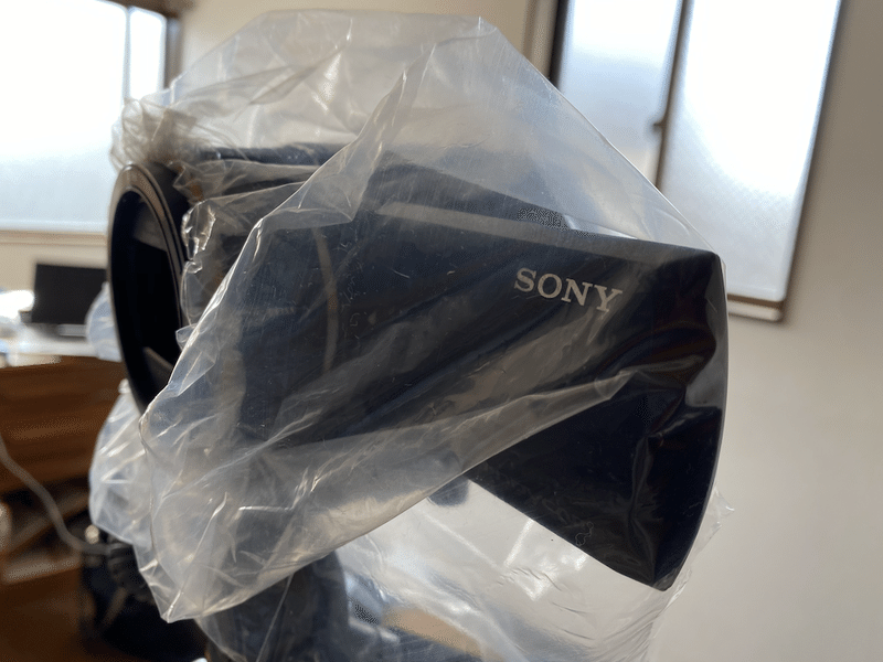 カメラ部 100均で買える便利グッズでビデオカメラと一眼レフカメラの防水レインカバー 雨 対策 自作してみた ラフなひとこと 目黒にあるsesエンジニアの会社です Note カメラ部 100均で買える便利グッズでビデオカメラと一眼レフカメラの防水レインカバー 雨 対策 自作してみた ラフなひとこと 目黒にあるsesエンジニアの会社です Note