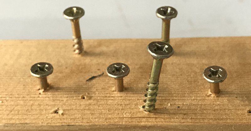 ネジを集めて売る仕事 Maki強み発見コーチをしています Note