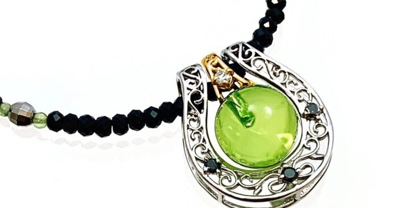 新商品 ゴールドとシルバーのコンビネーションを楽しむ 4wayペンダントネックレス 公式 ジュエルラウンジ 大人のカジュアルジュエリー Note