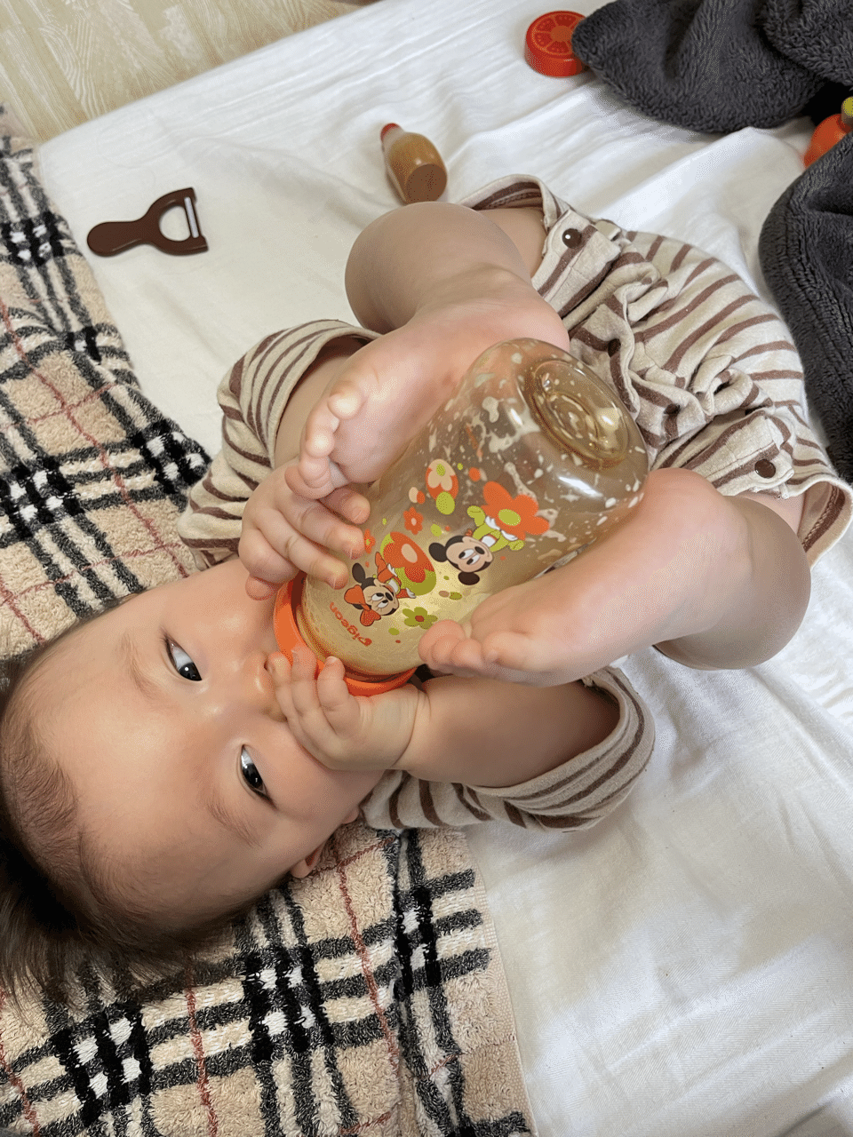 こんにちは Youkaです 赤ちゃんの動き からは学ぶことしかありません 成長するにつれてどんどん新しい事ができるようになる 逆に本来できている事が成長するにつれて出来なくなる 出来なくなったものを元に戻 Youka F Note