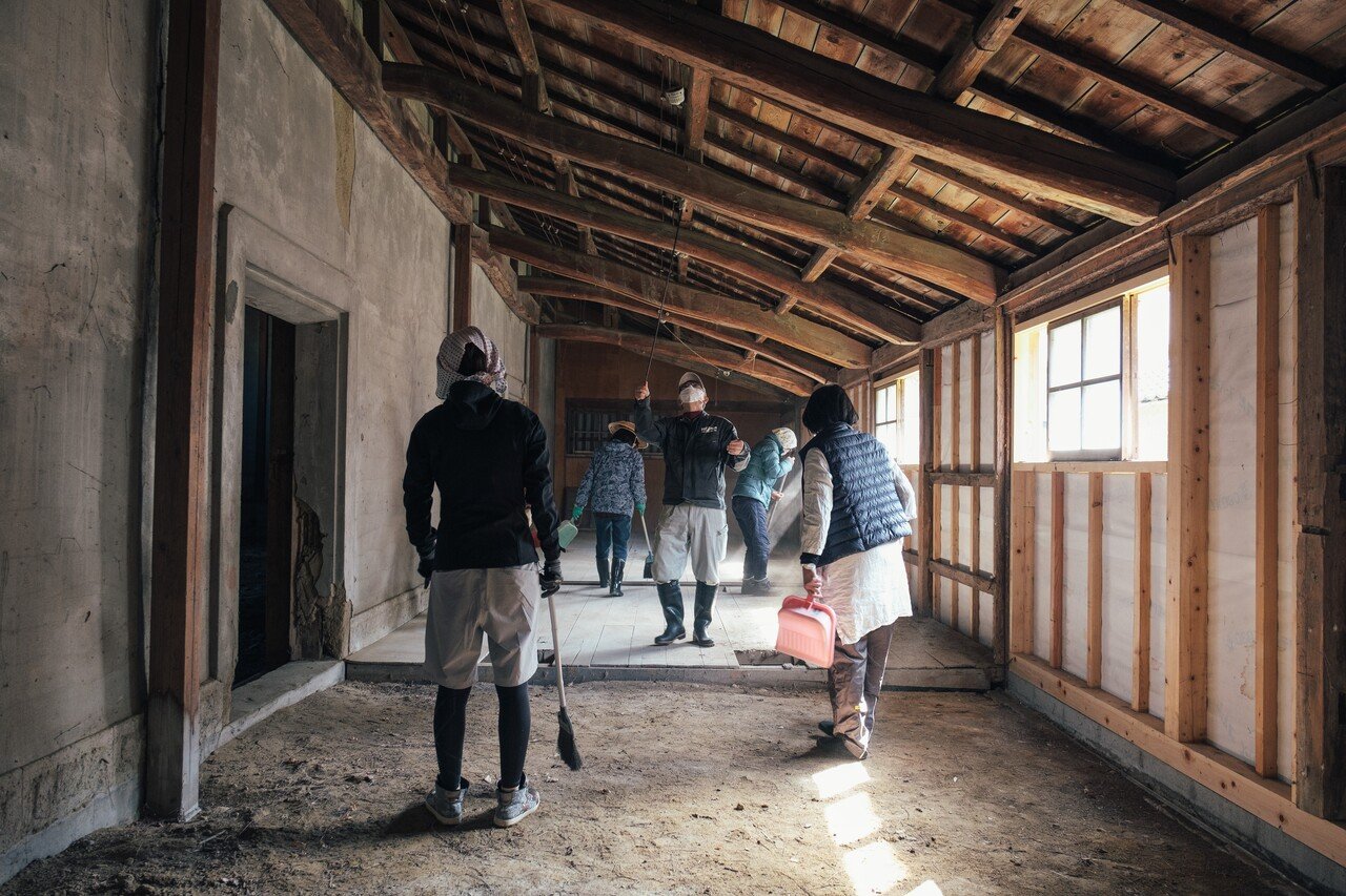 記録することの大切さ ー On The Minatogawaの活動を通して感じたもの ー 北條巧磨 氷見を描くひと Note 記録することの大切さ ー On The Minatogawaの活動を通して感じたもの ー 北條巧磨 氷見を描くひと Note