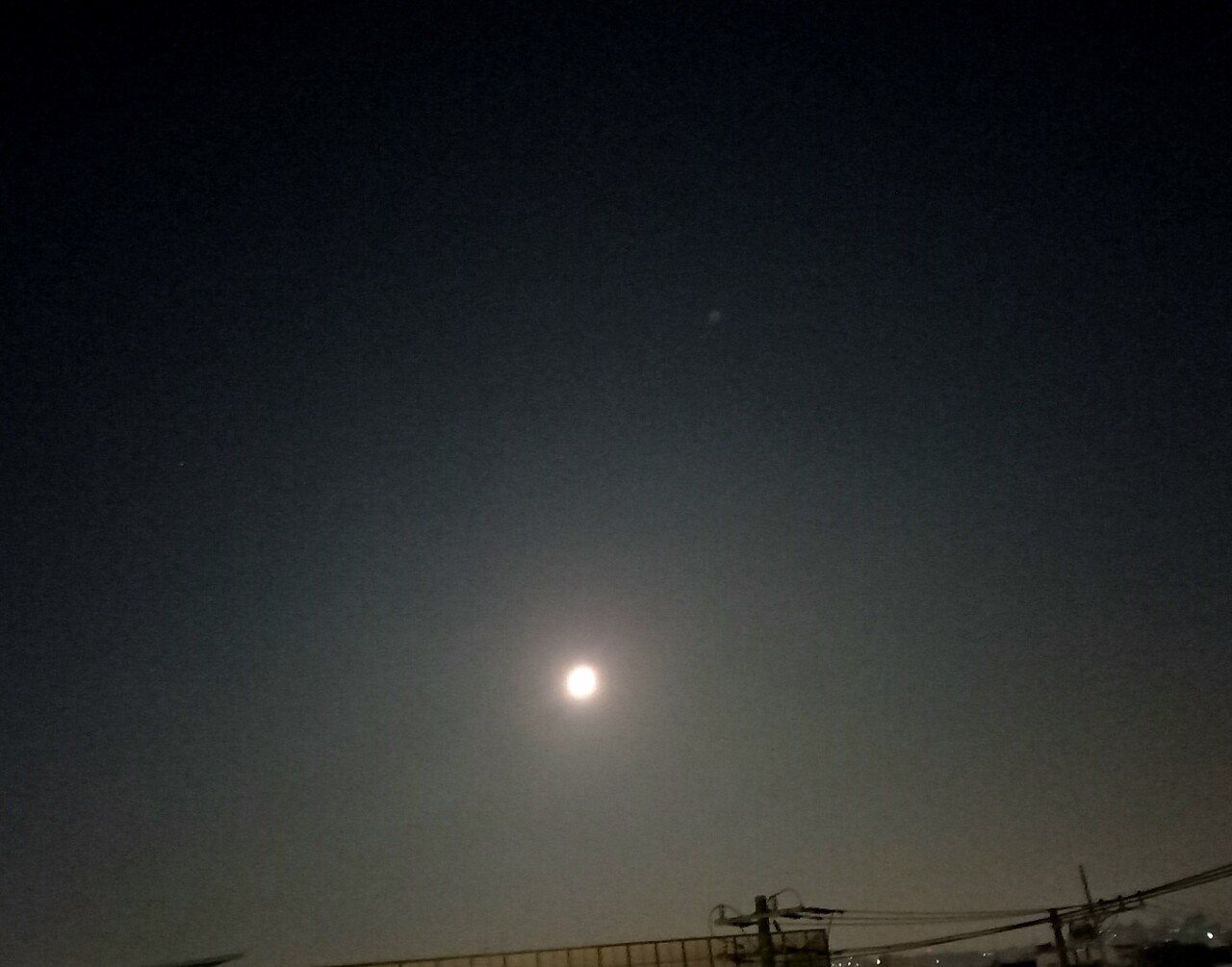 朝方の月 夕方の雲 Ponkichitaro Note