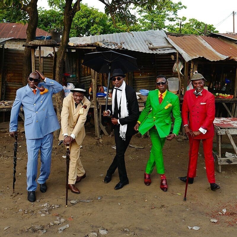 サプールへの考察、月給300ドルの紳士たち｜HitomiM