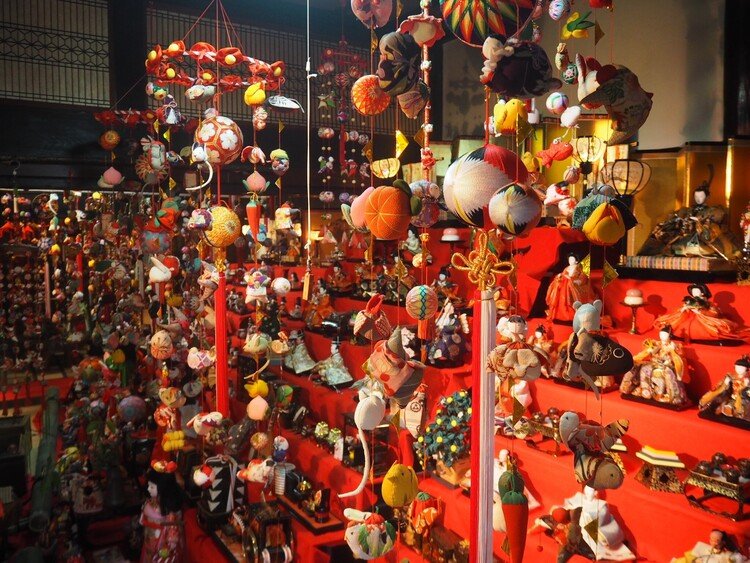柳川全体で雛祭りを祝う、幸せ溢れるお祭。
#柳川雛祭り
#さげもんめぐり
#3月
#福岡県
https://j-matsuri.com/
