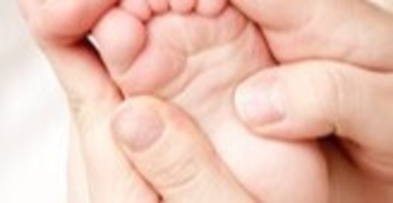 赤ちゃんの足裏 ヒラツカワタル 横浜中華街足つぼ師 Note 赤ちゃんの足裏 ヒラツカワタル 横浜中華街足つぼ師 Note