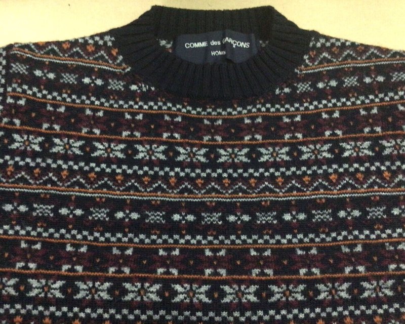 フェアアイルセーター とシングルジャカード ニットの名前の由来の一つはクラフトニット 鈴の Note