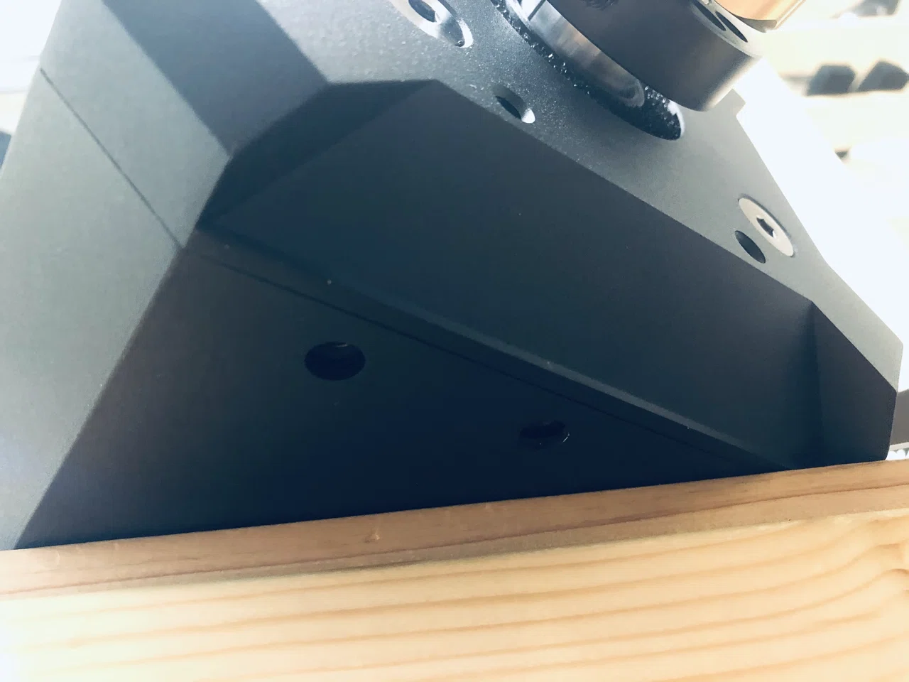 FANATECのダイレクトドライブPodium Wheel Base DD1を開封して取り付け 