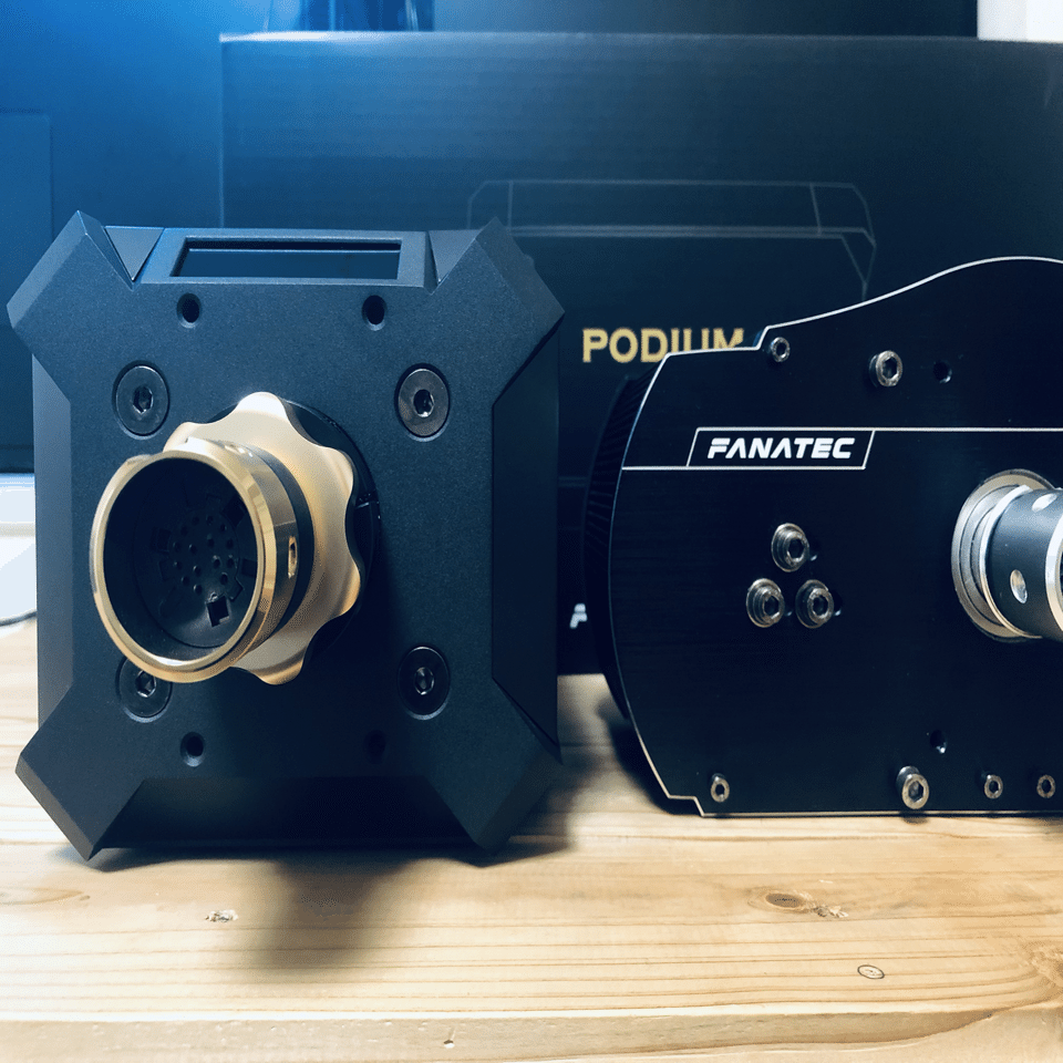 FANATECのダイレクトドライブPodium Wheel Base DD1を開封して取り付け