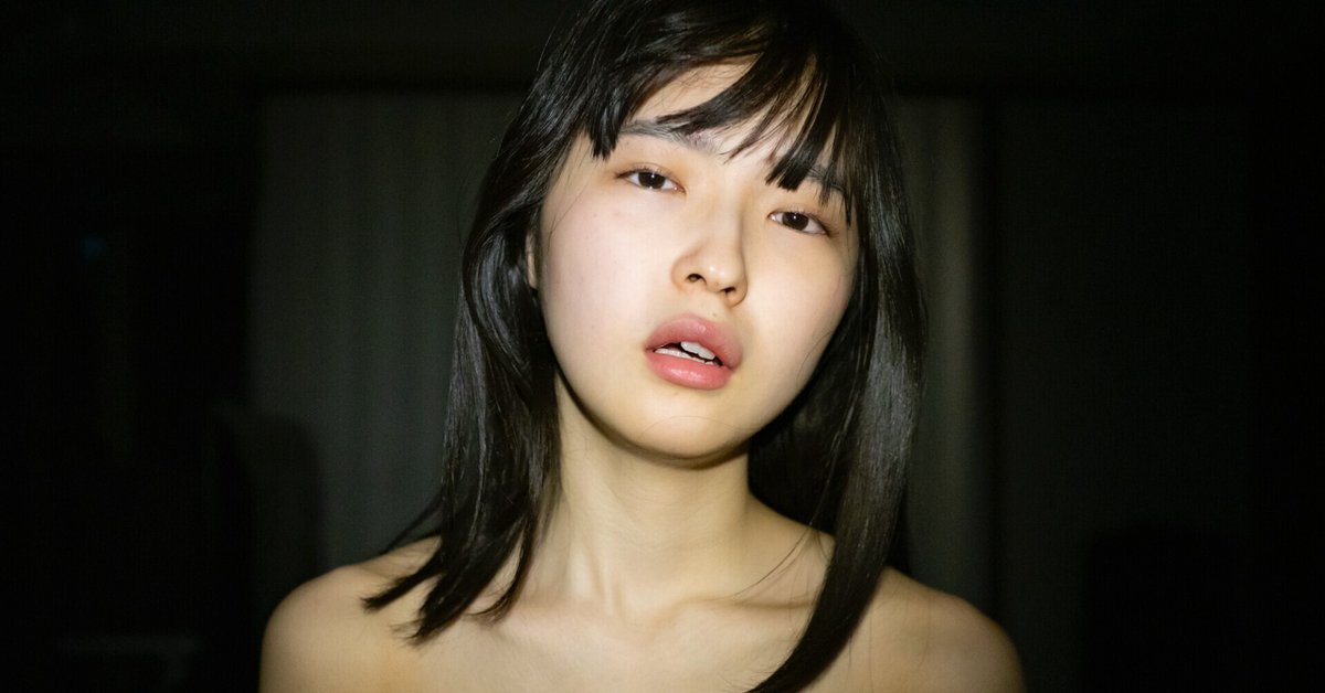 少女礼讃 事後 12-1月継続購読者限定】オリジナルzine(ミニプリント付)『夜の少女礼讃』プレゼント!|青山裕企