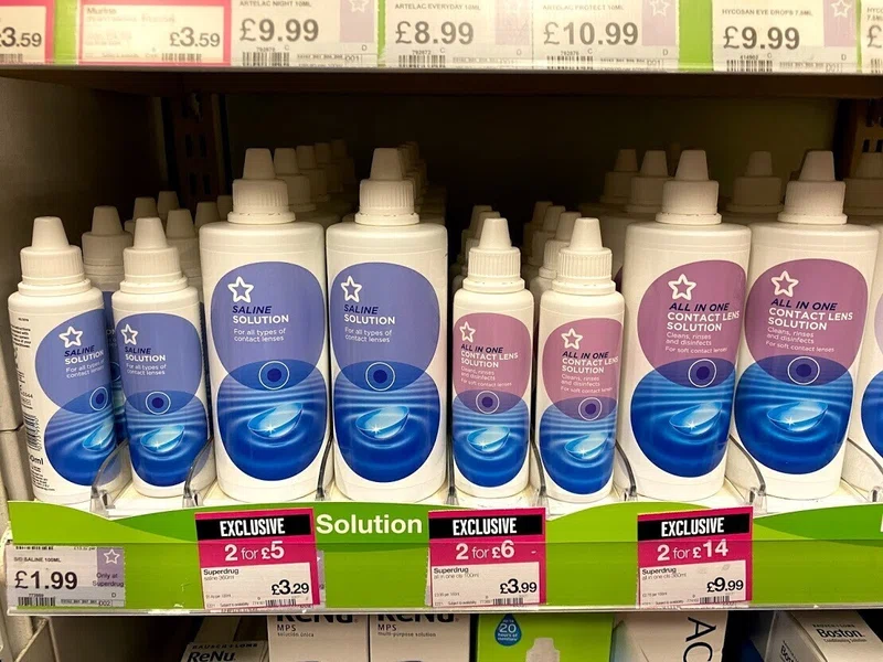2weekコンタクトを1年以上塩水で洗い続けていました イギリスのコンタクト洗浄液の罠 Miko Note