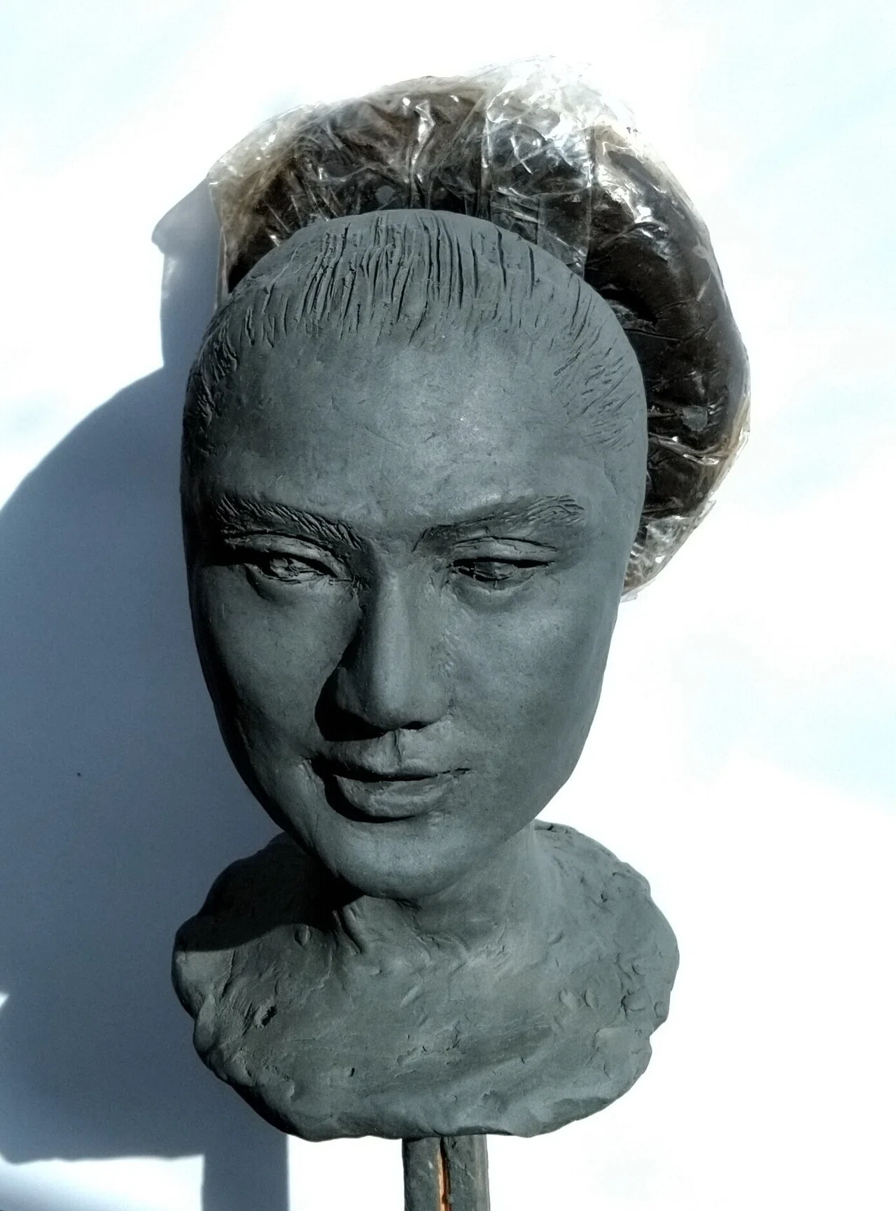 紙製の顔の彫刻 まったくの素人が彫塑（ちょうそ）で藤井風フィギュアに挑戦する＜第5