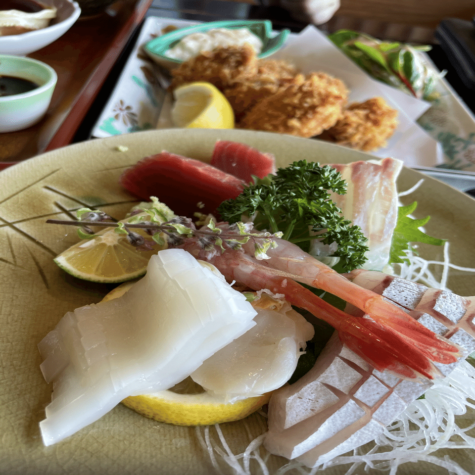 福井のお食事処 美味し過ぎ Keri Note
