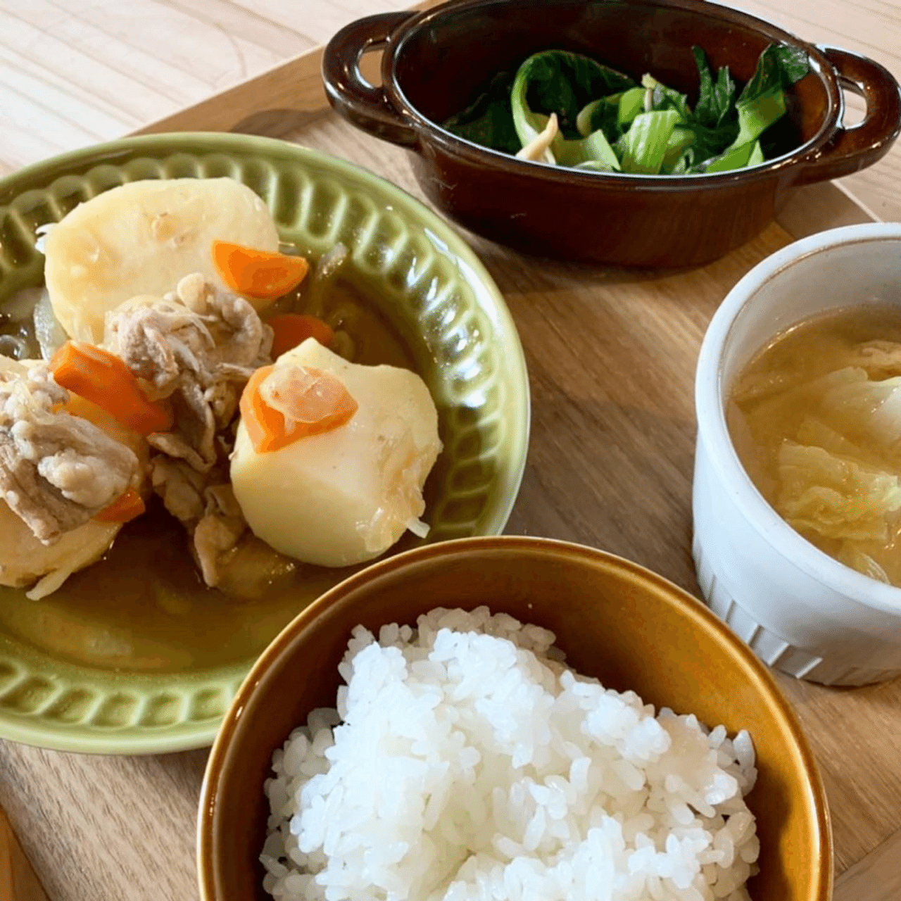 デイサービス Moiごはん 21 2 1 月 肉じゃが 小松菜としめじのおひたし お味噌汁 肉じゃがはスタッフ ひろみさん 担当 ほかは精鋭部隊 女性利用者様たち が ほとんど こじまま Masae Kojima Note デイサービス Moiごはん 21 2 1 月 肉じゃが 小松菜としめじのおひたし お味噌汁 肉じゃがはスタッフ ひろみさん 担当 ほかは精鋭部隊 女性利用者様たち が ほとんど こじまま Masae Kojima Note