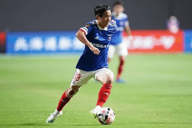 横浜Fマリノス 天野純ユニフォーム サイズL 未着用自宅保管のみ