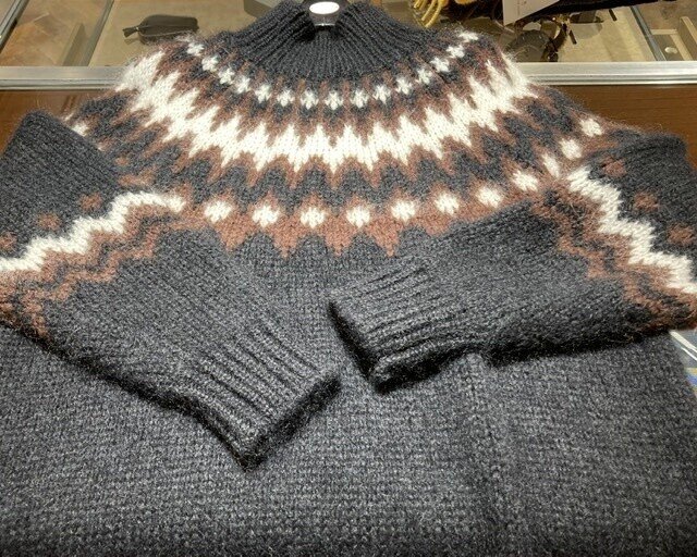 ノルデックセーター ロピーセーター ニットの名前の由来の一つはクラフトニット 鈴の Note