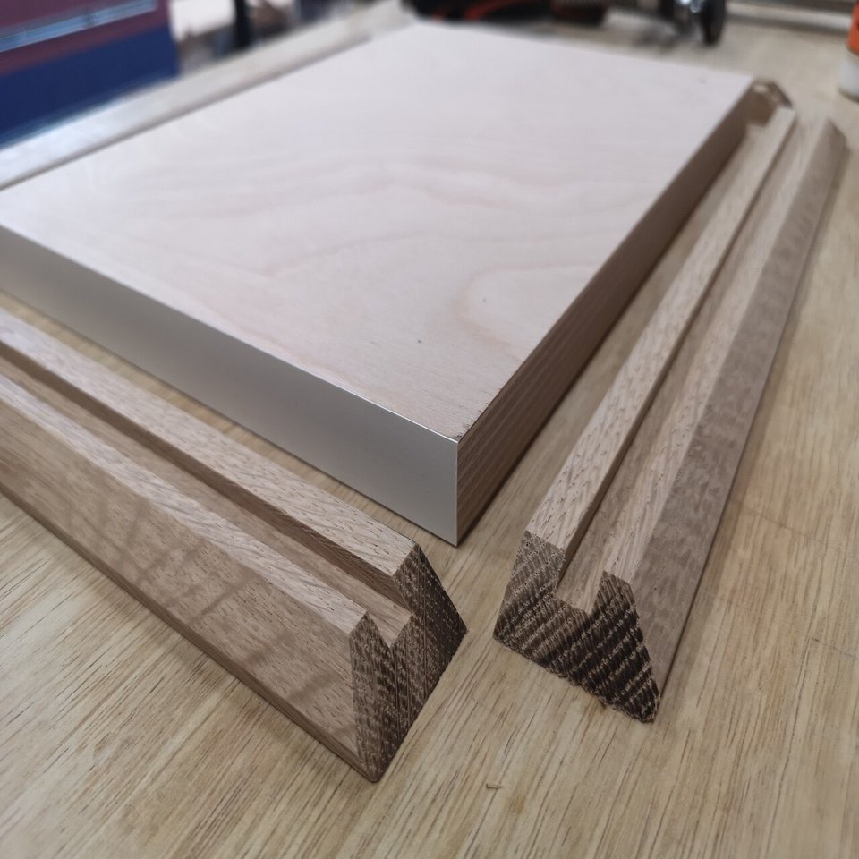 無垢材を使った鏡を作った ヨーロッパ風 北欧風 日本風 Fabsmarket Note